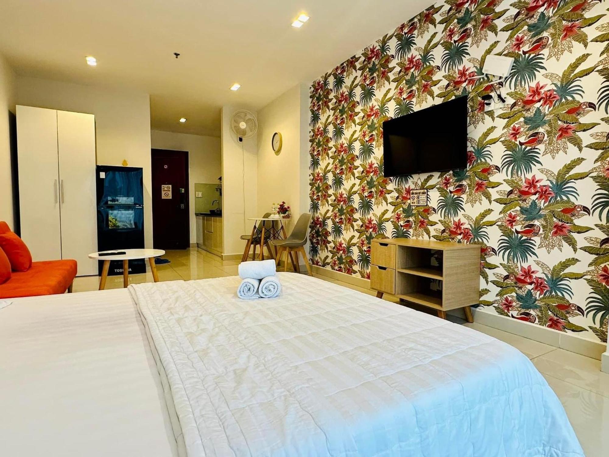 Teddy Apartment At Sky Center Luxury Ho Chi Minh City Exterior photo